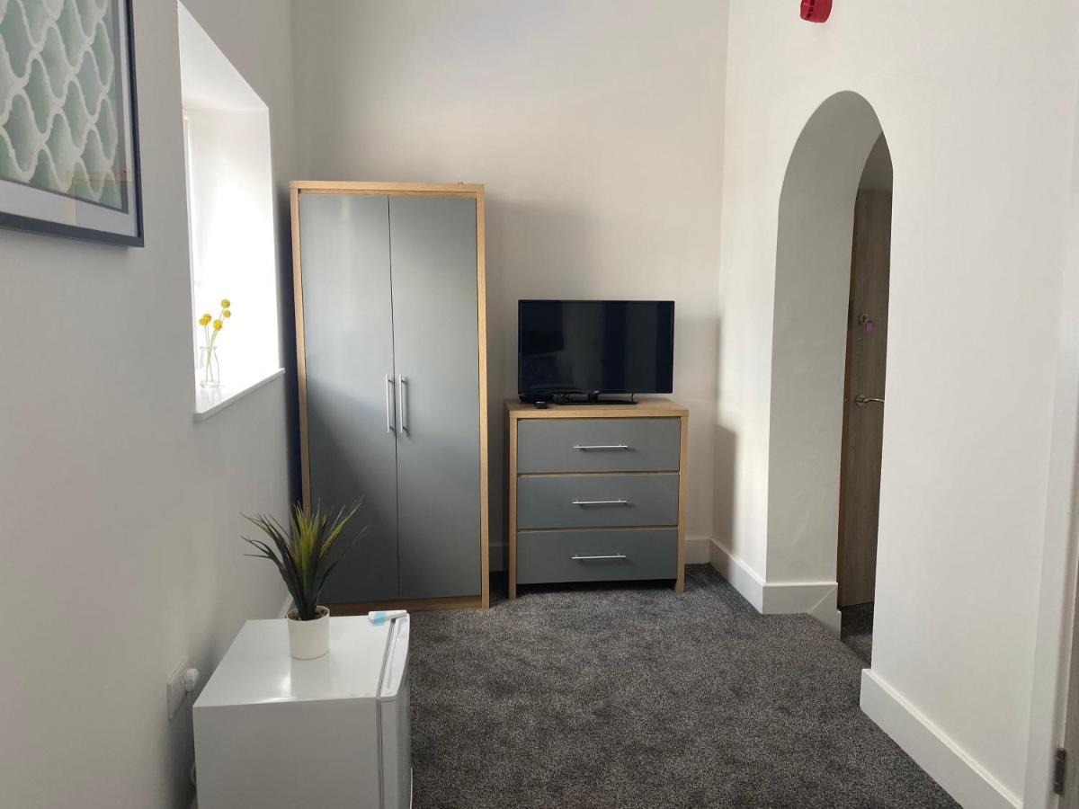2D Spv Double En-Suite Room Wakefield Exterior photo